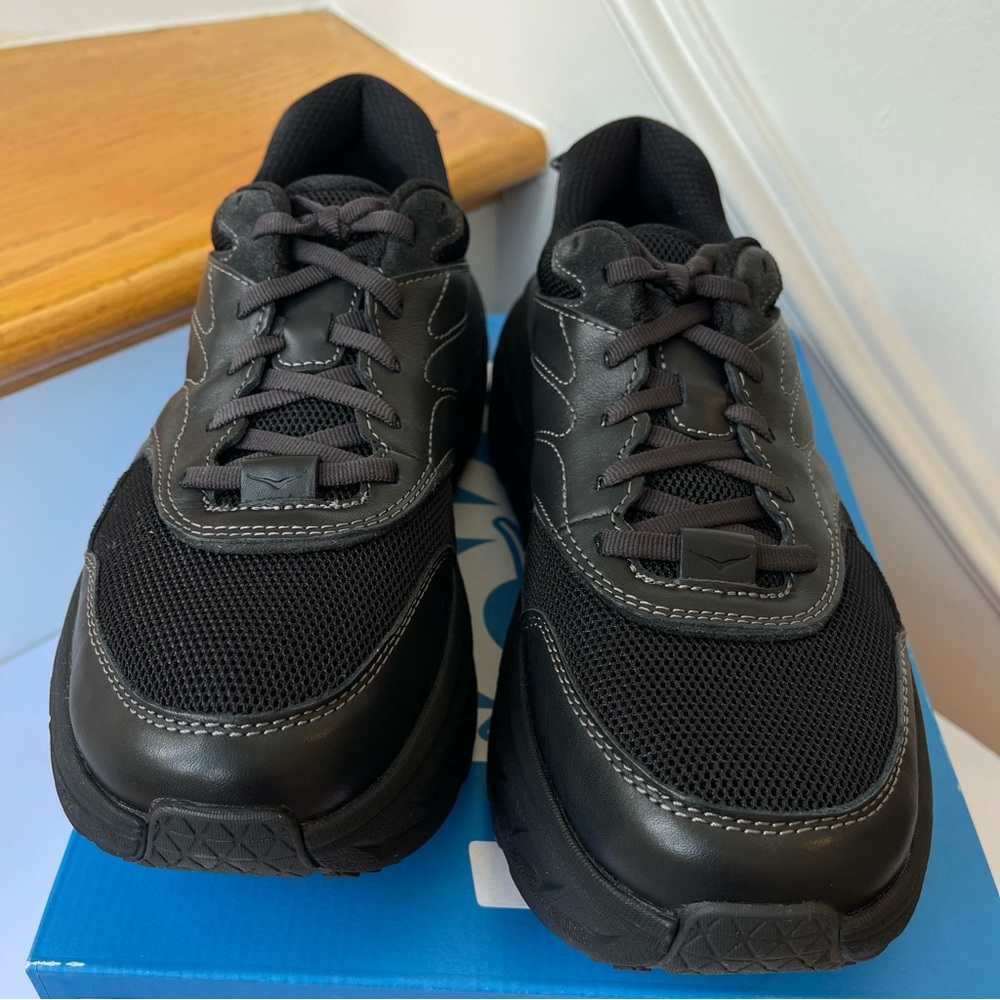 NWT Hoka Bondi L Leather U Unisex , Hoka One One All Black Cushioned Shoes  BRVN - Picture 10 of 16